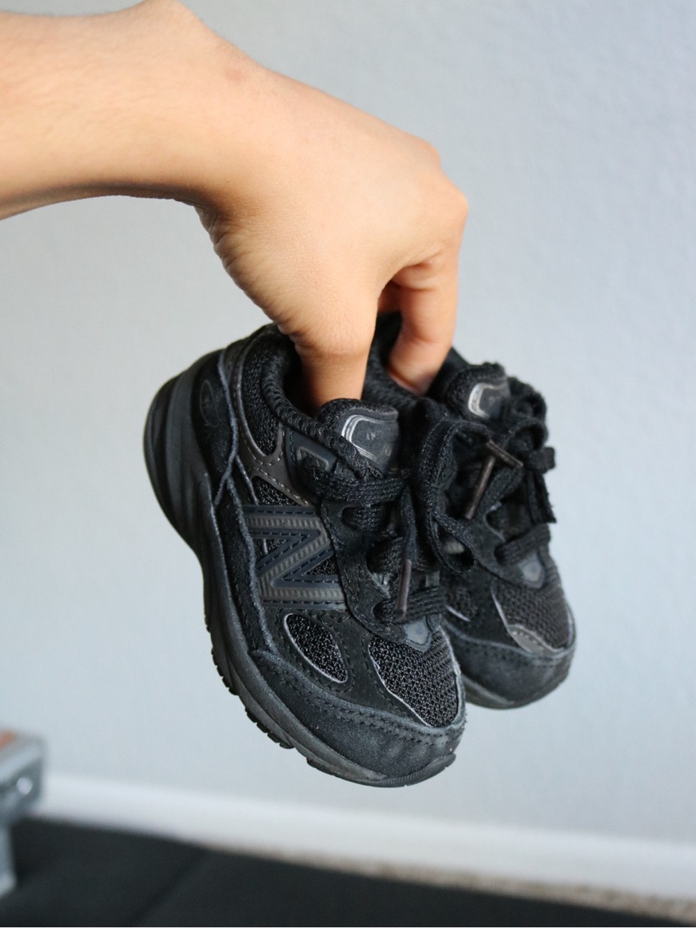 New Balance 990v6 Black Toddler Running Sneakers Size 4 Lace Up Athletic Shoes